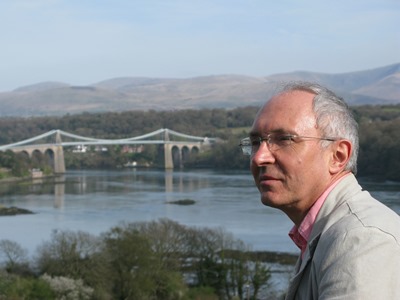 Gareth 9 Ebrill 2011 197 edited, llai web 1