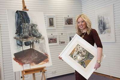 DARWIN SHOPPING CENTRE SHREWSBURY. young Artist Charlotte Richards opens her new exhibition.