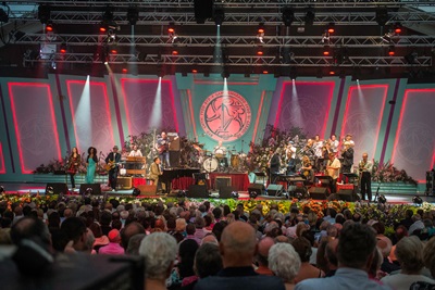 p1758836768-o661053517-6 web 1