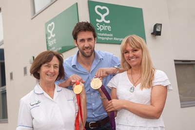SPIRE YALE ABERGELE . Pictured is Olympic Gold Medal Rower  Tom James with  Julia James and Andrea Carri.
