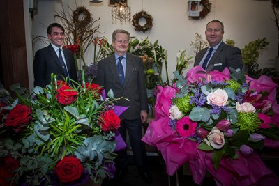 SHREWSBURY SHOPPING CENTRE... Pictured is Steve Badrock and Nigel Pearson from Shrewsbury flower show with Centre Manager Kevin Lockwood.